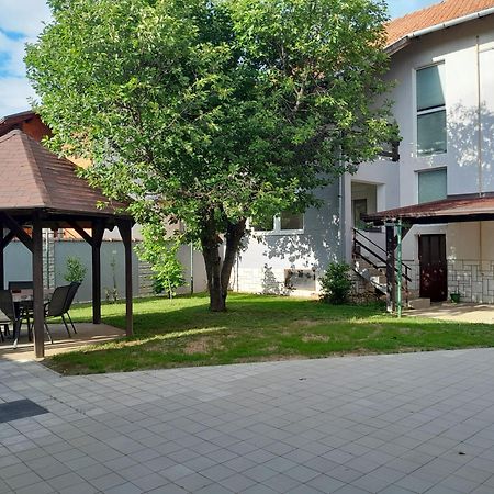 Apartman Kod Dide I Bake 武科瓦尔 外观 照片