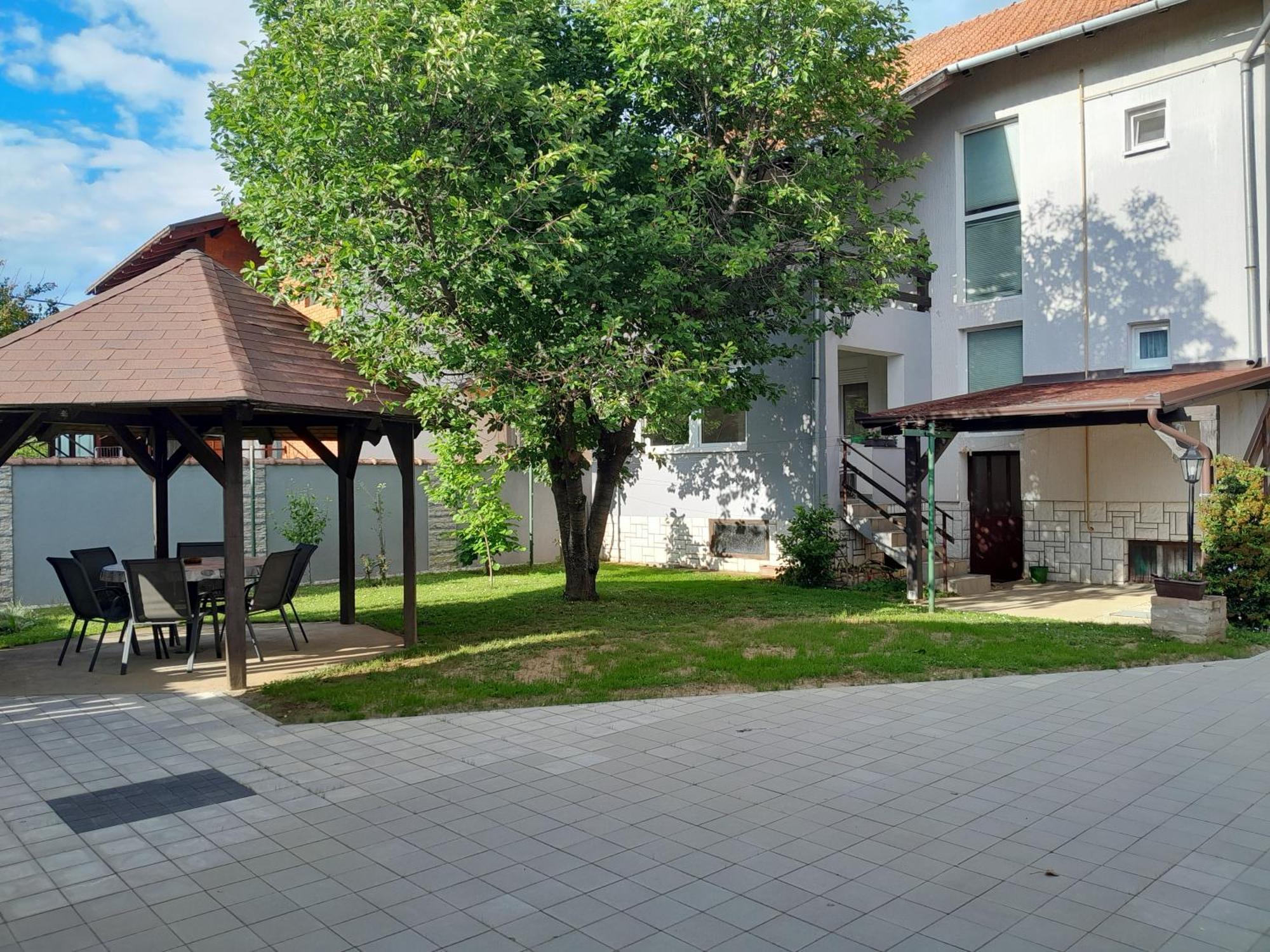 Apartman Kod Dide I Bake 武科瓦尔 外观 照片